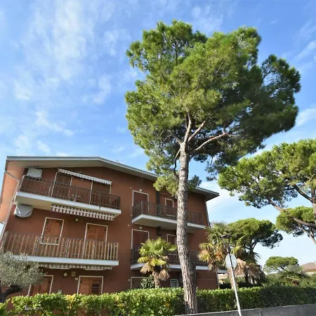 Locazione Turistica Residence Giardino-3 *